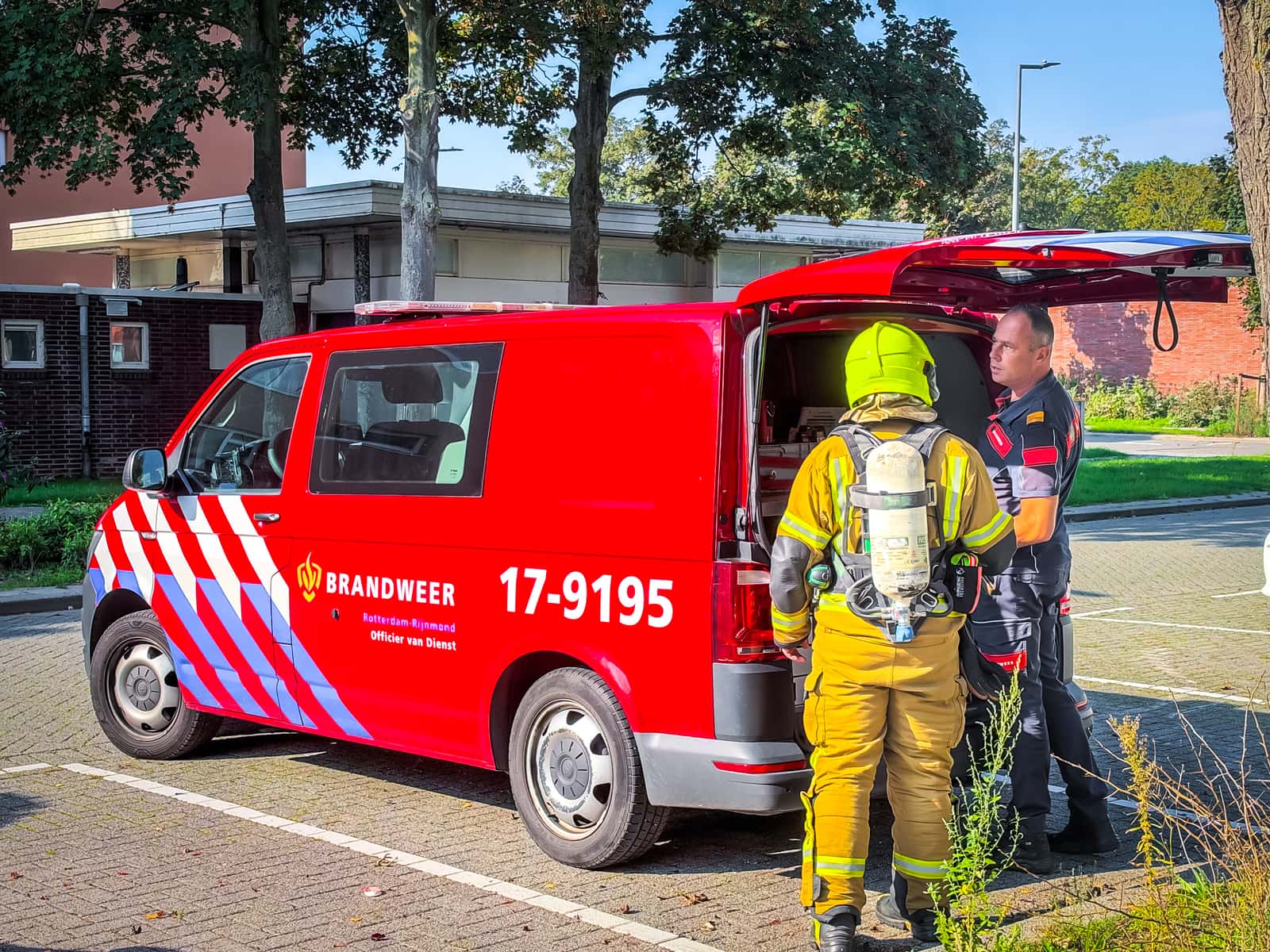 Stankoverlast door koolmonoxidelek in woning aan Tonijnstraat in Hoogvliet Rotterdam – foto 3
