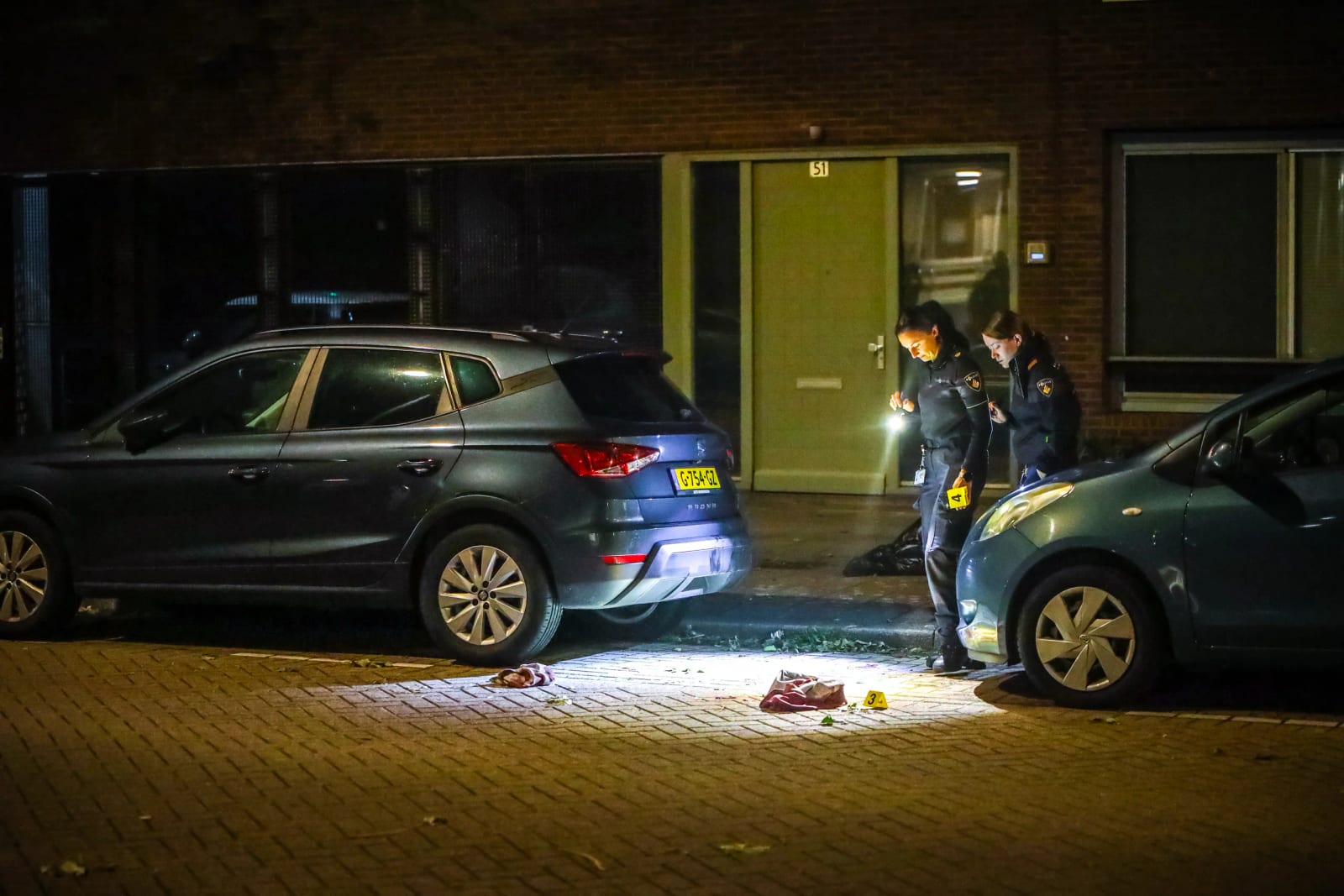 Schietpartij aan de Zinkerstraat in Rotterdam met één gewonde – foto 14