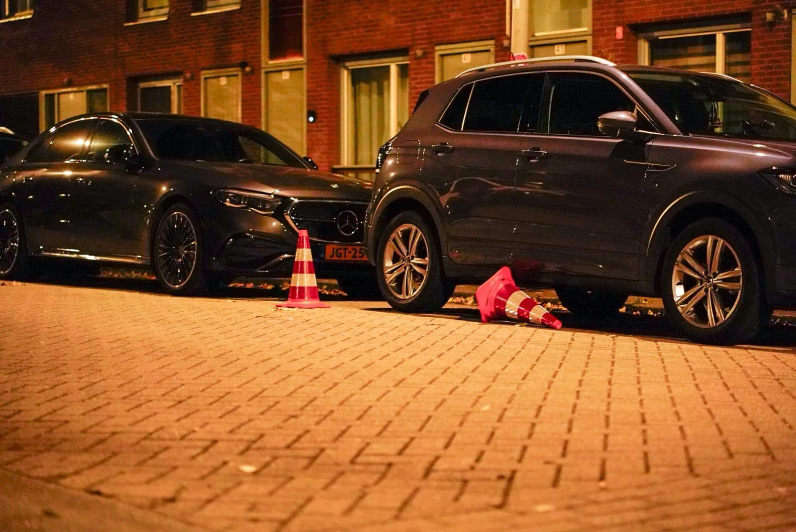 Schietpartij aan de Zinkerstraat in Rotterdam met één gewonde – foto 5