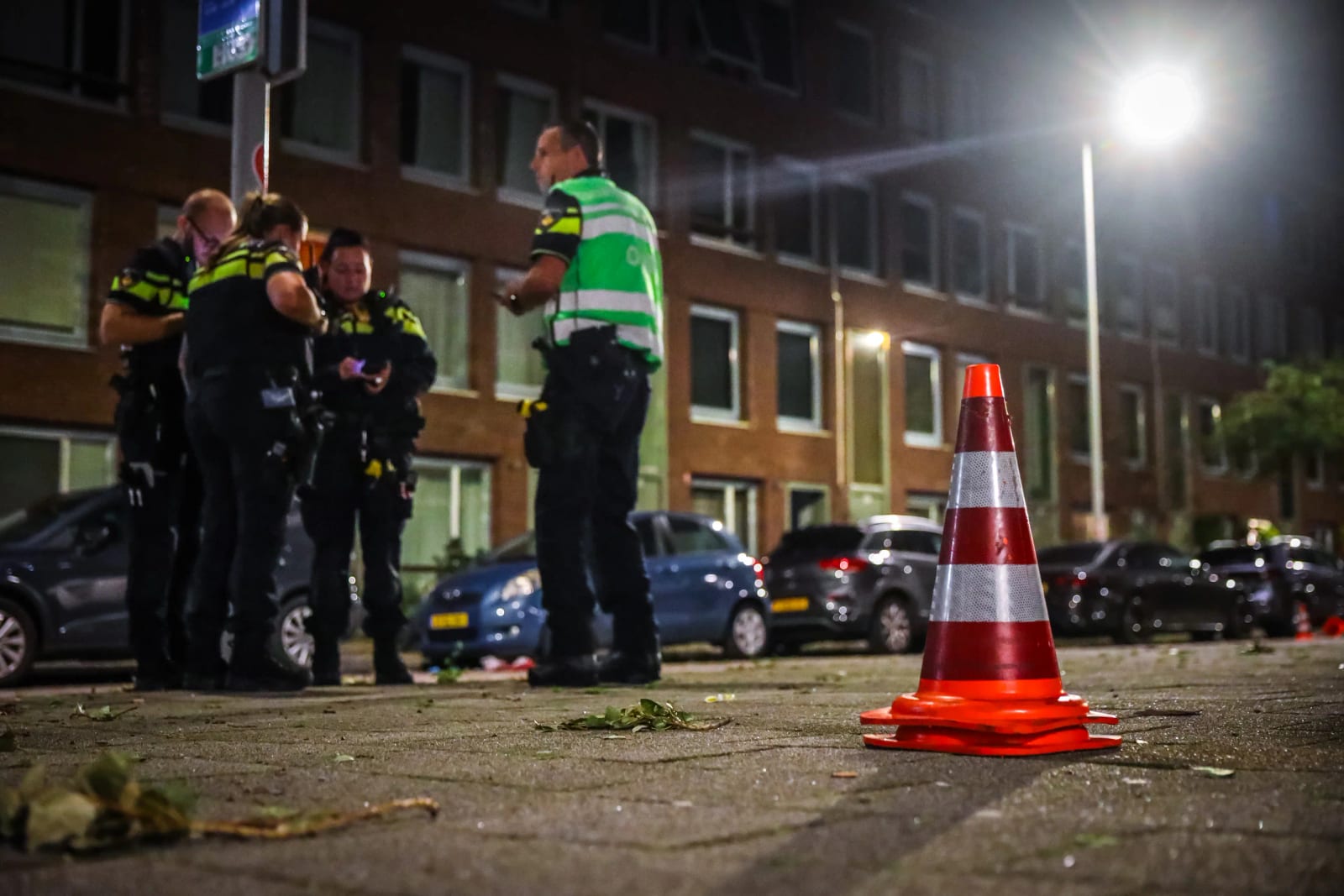 Schietpartij aan de Zinkerstraat in Rotterdam met één gewonde – foto 20